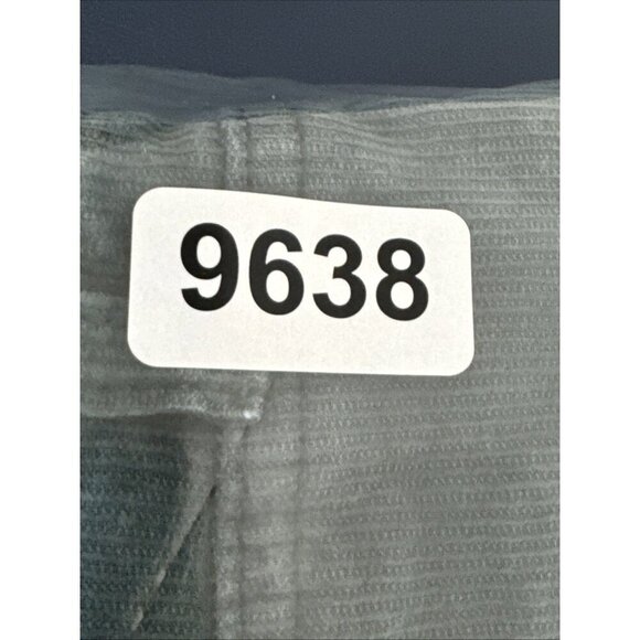 American Eagle Women's 2 Mom Straight Corduroy Pants Sage Green EUC Inseam 27.5" - Picture 11 of 12